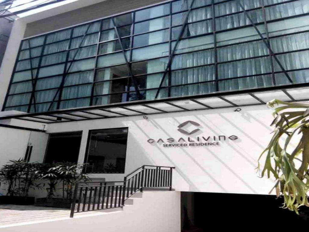 Casa Living Setiabudi Jakarta Extérieur photo