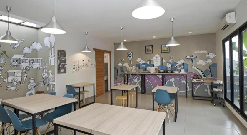 Casa Living Setiabudi Jakarta Extérieur photo