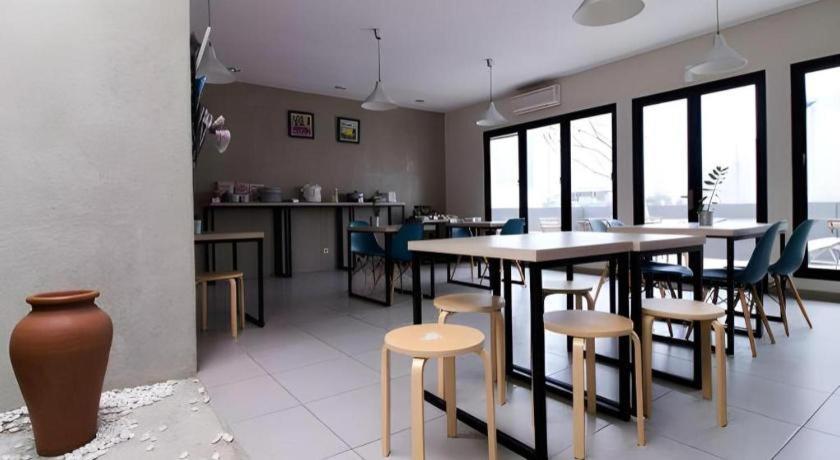 Casa Living Setiabudi Jakarta Extérieur photo