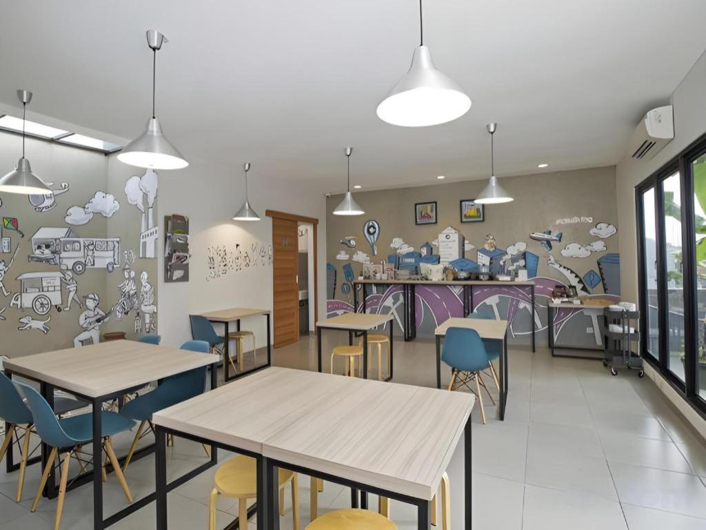 Casa Living Setiabudi Jakarta Extérieur photo