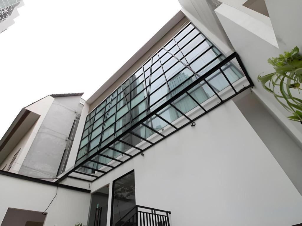 Casa Living Setiabudi Jakarta Extérieur photo